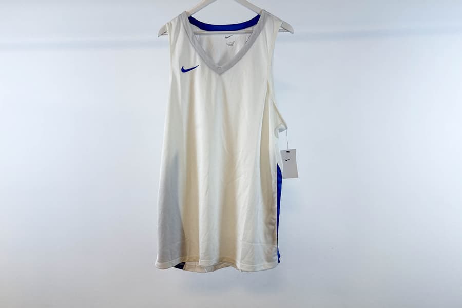 2 Herren Trikots Nike, Gr. 2XL
